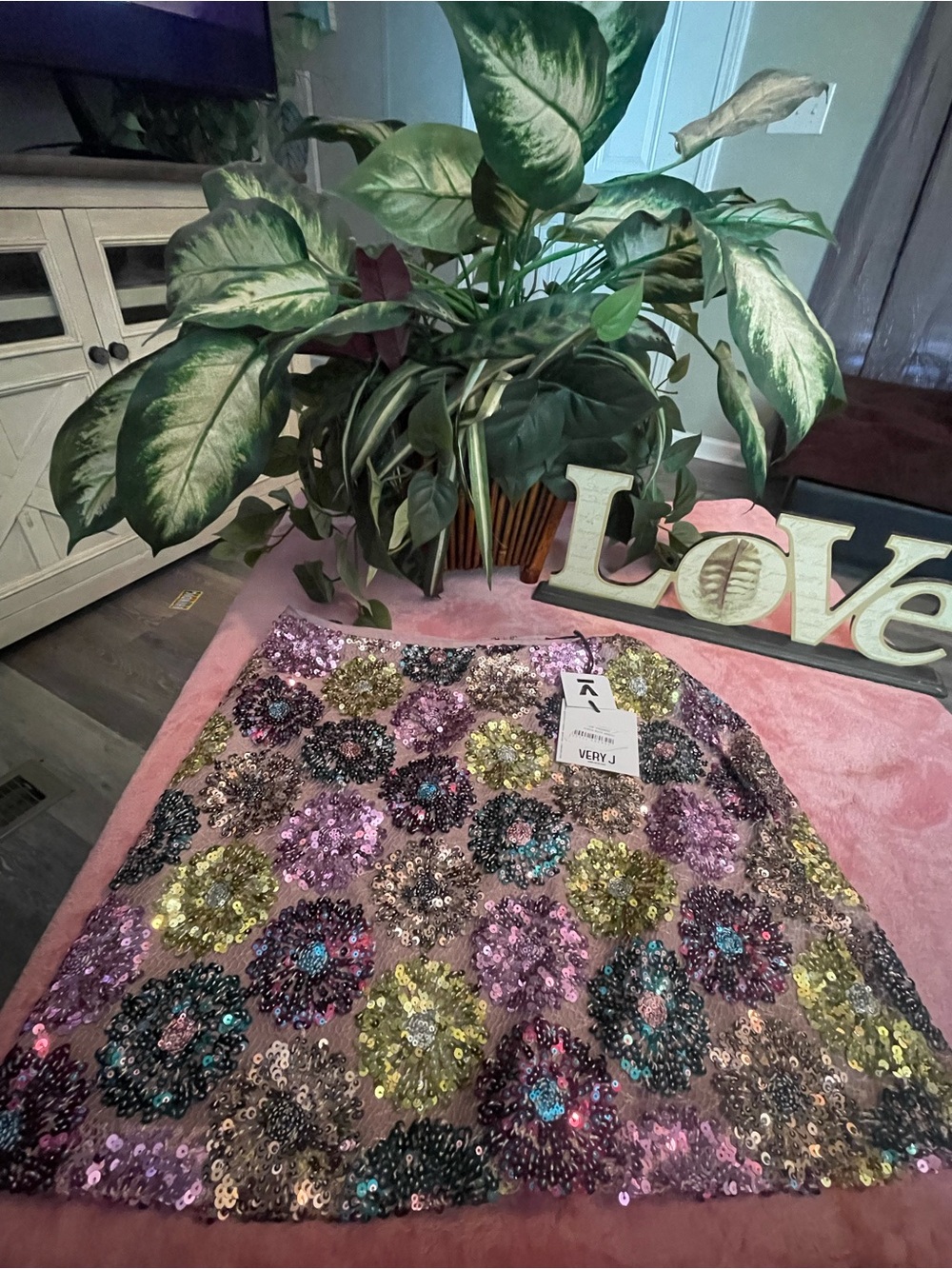 Very J Pink Sequin Embellished Mini Skirt